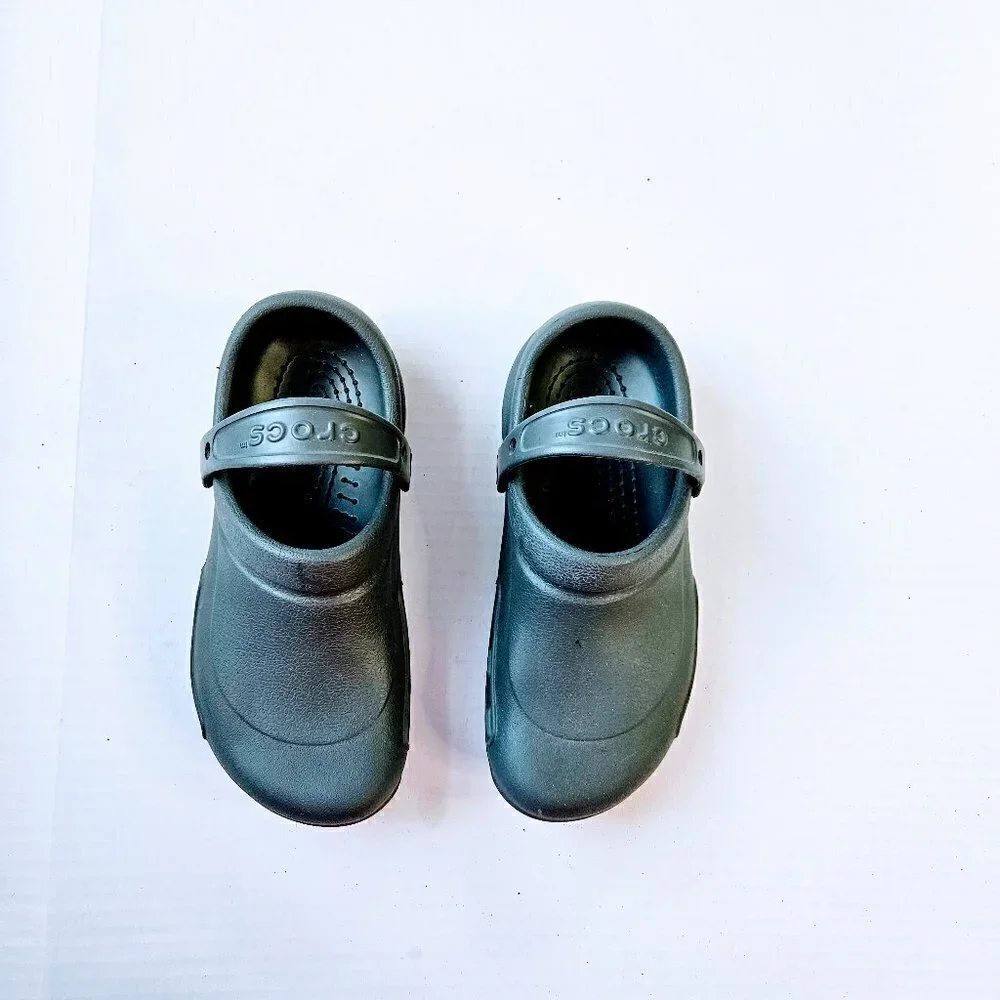 CROC UNISEX COBALT BLUE MOLDED CLOG SHOES WATERPROOF CLOSED TOE SIZE M-6 W-8